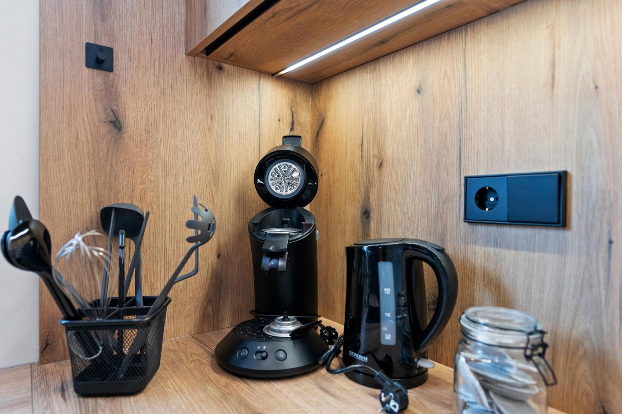Anytime - Rohrbach Apartments Friedrichshafen Room photo